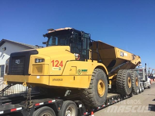 CAT 745 Tombereau articulé