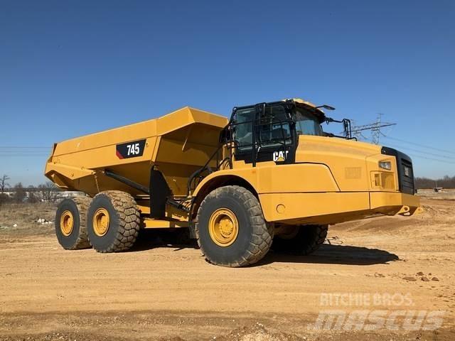 CAT 745 Tombereau articulé