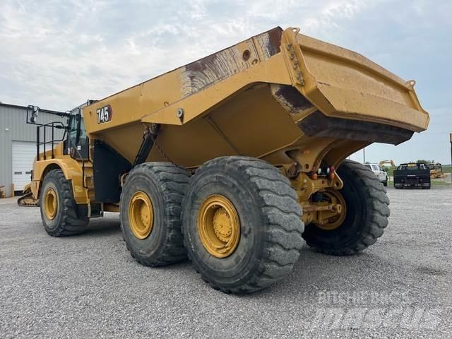 CAT 745 Tombereau articulé