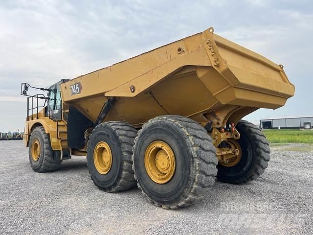 CAT 745 Tombereau articulé