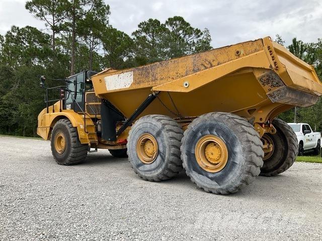 CAT 745 Tombereau articulé