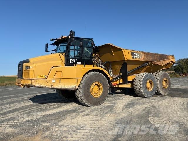 CAT 745 Tombereau articulé