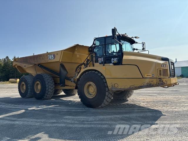 CAT 745 Tombereau articulé