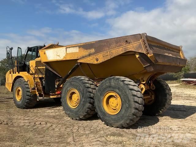 CAT 745C Tombereau articulé