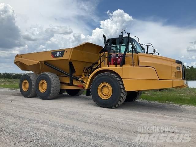 CAT 745C Tombereau articulé
