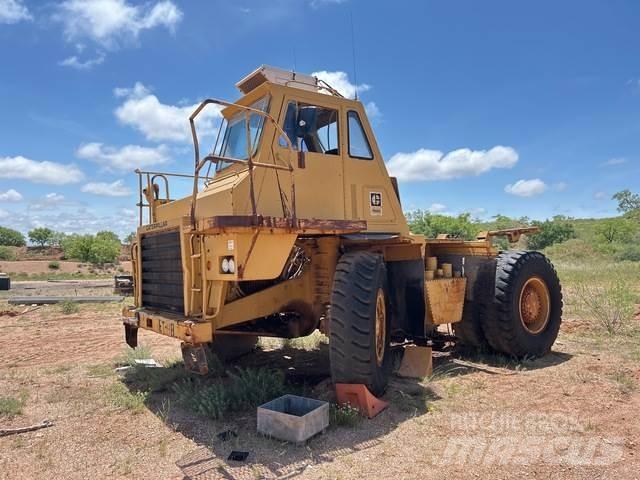 CAT 768C Tombereau articulé