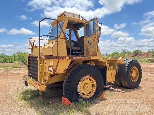 CAT 768C Tombereau articulé