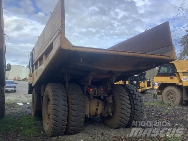 CAT 769D Tombereau articulé