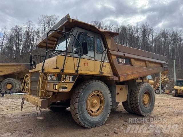 CAT 769D Tombereau articulé