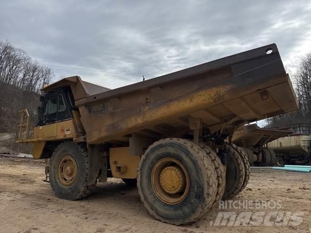 CAT 769D Tombereau articulé