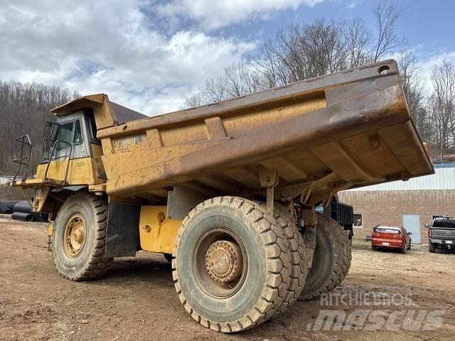 CAT 769D Tombereau articulé