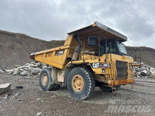 CAT 769D Tombereau articulé