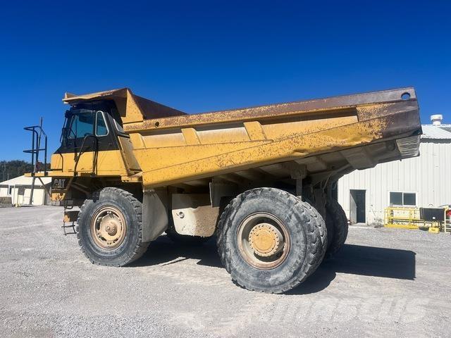 CAT 769D Tombereau articulé