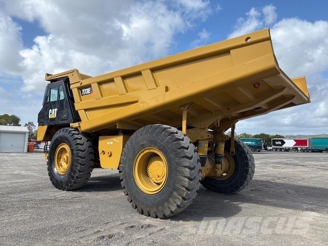 CAT 773E Tombereau articulé
