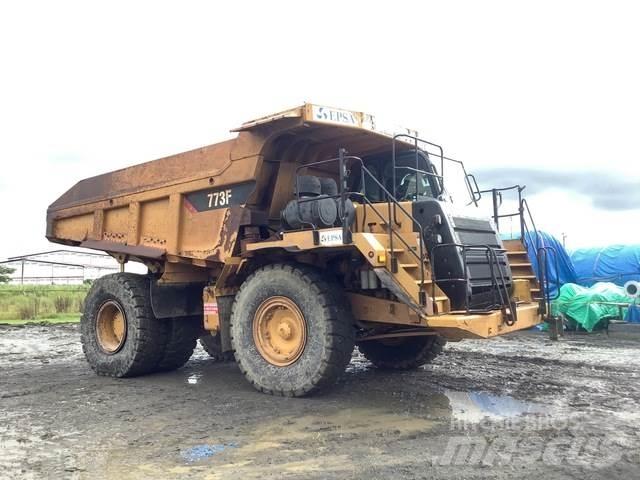 CAT 773F Tombereau articulé