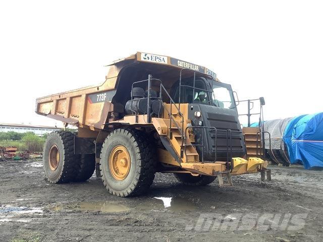 CAT 773F Tombereau articulé