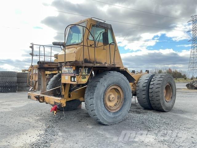 CAT 775B Tombereau articulé