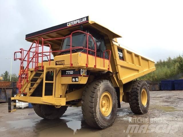 CAT 775D Tombereau articulé