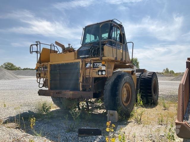CAT 775E Tombereau articulé
