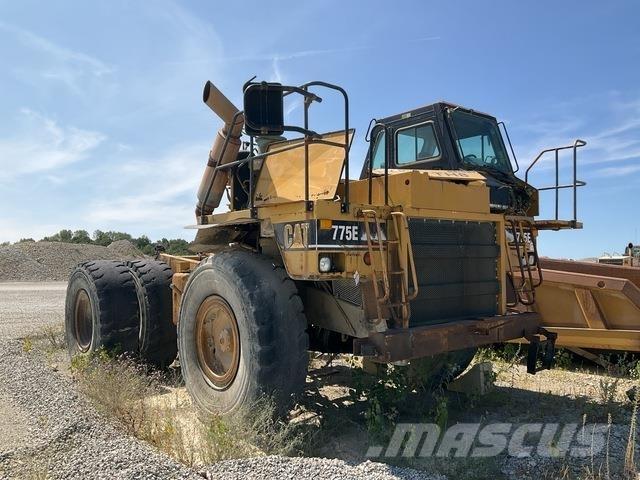 CAT 775E Tombereau articulé