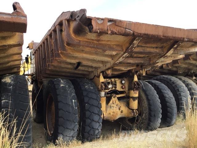 CAT 777 Tombereau articulé