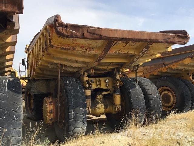 CAT 777 Tombereau articulé