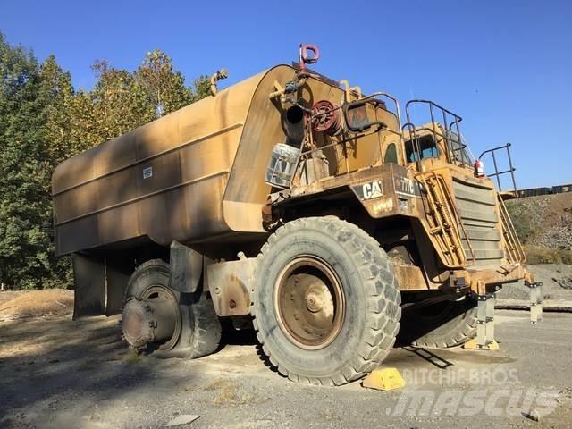 CAT 777C Camion citerne à eau