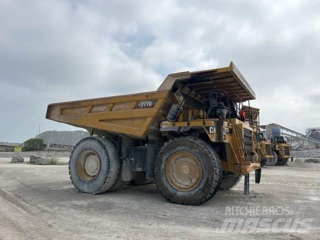CAT 777D Tombereau articulé