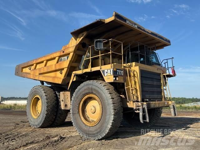 CAT 777D Tombereau articulé
