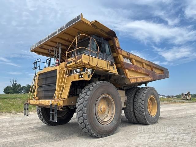 CAT 777D Tombereau articulé