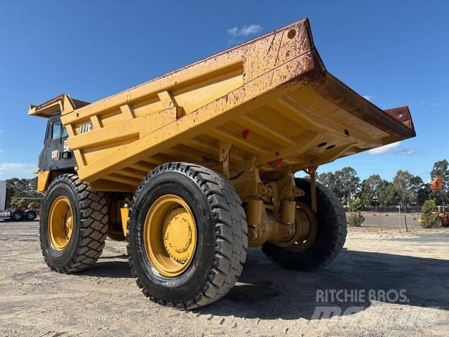 CAT 777E Tombereau articulé