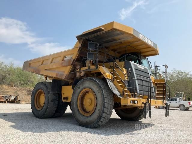CAT 777F Tombereau articulé