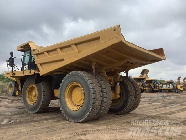 CAT 777F Tombereau articulé