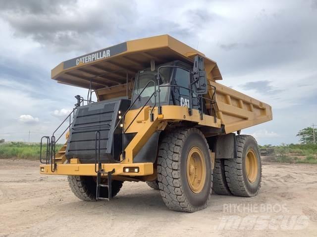 CAT 777F Tombereau articulé