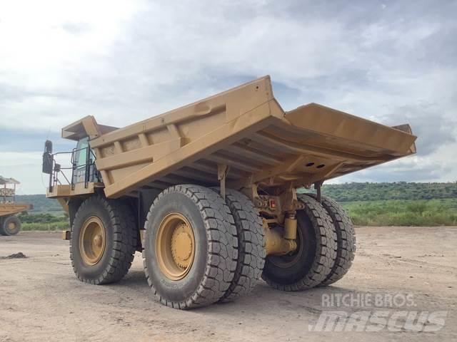 CAT 777F Tombereau articulé