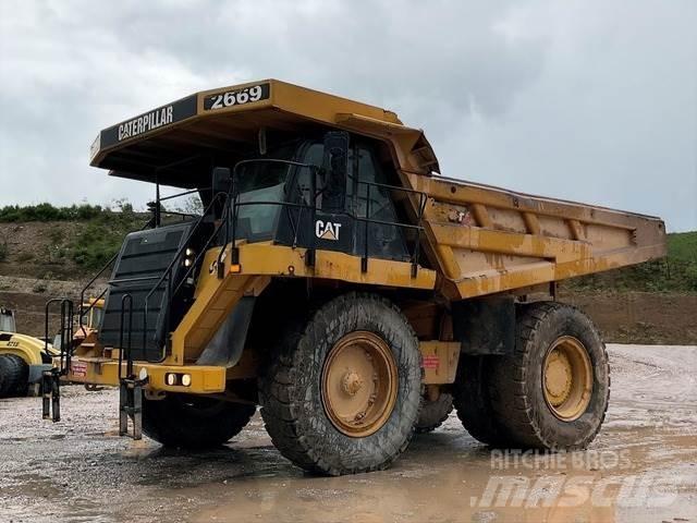 CAT 777F Tombereau articulé