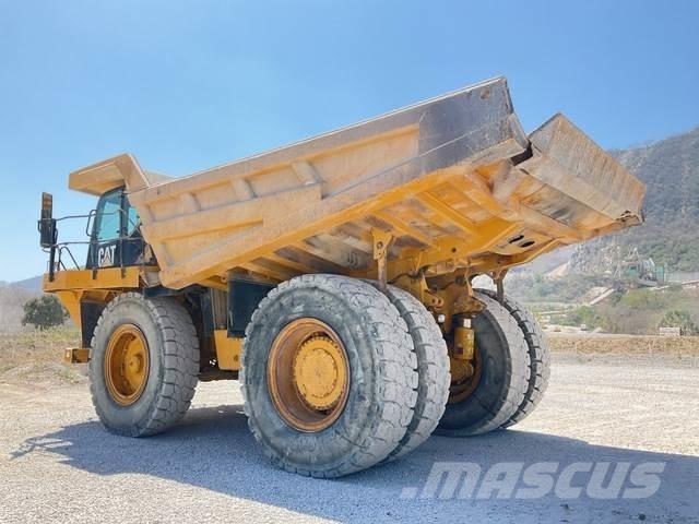 CAT 777F Tombereau articulé