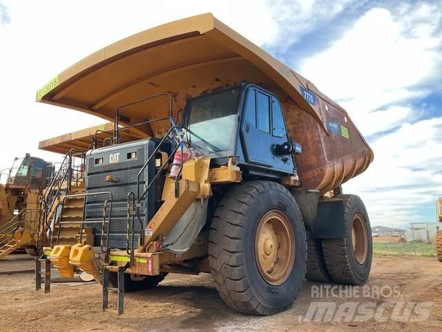 CAT 777G Tombereau articulé