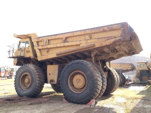 CAT 785B Tombereau articulé