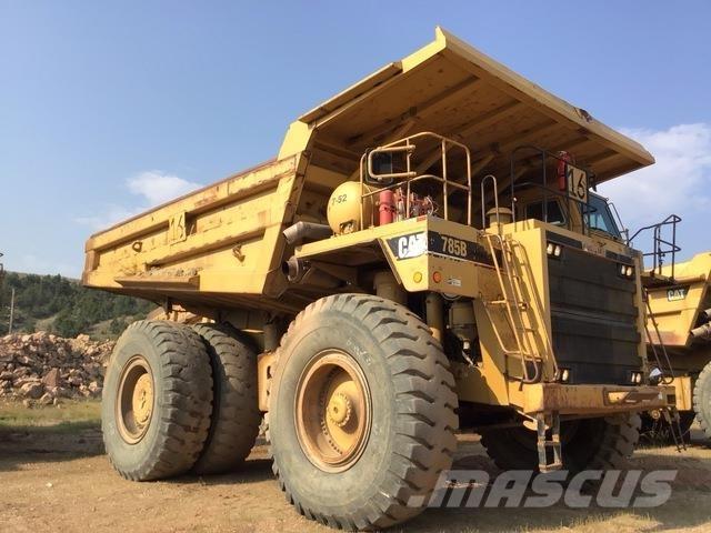CAT 785B Tombereau articulé