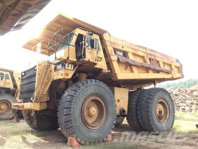 CAT 785B Tombereau articulé