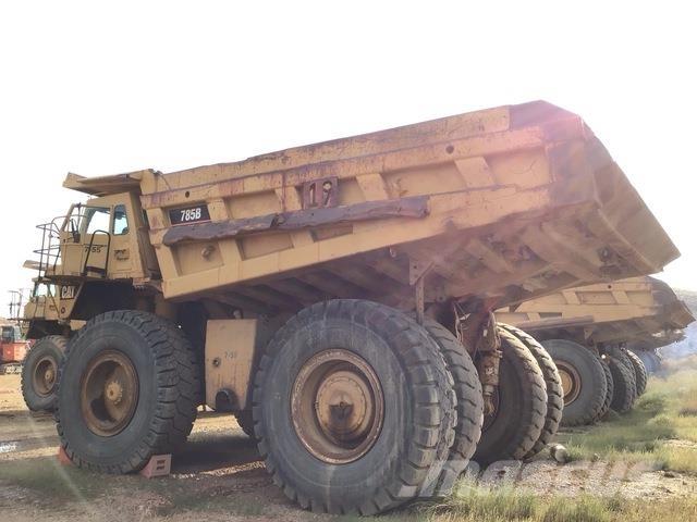 CAT 785B Tombereau articulé