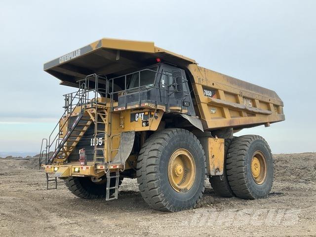 CAT 785D Tombereau articulé