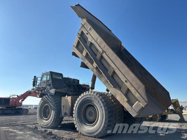 CAT 785D Tombereau articulé
