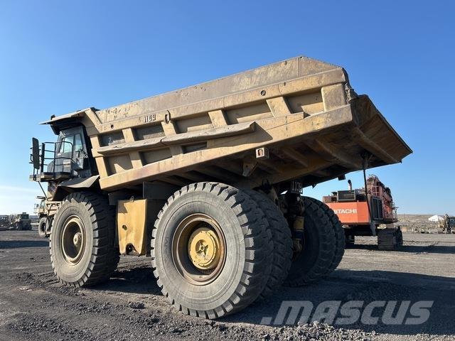 CAT 785D Tombereau articulé