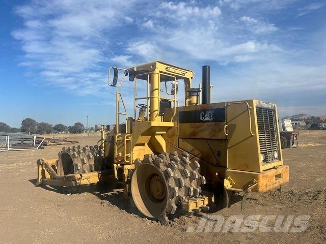 CAT 815B Compacteur de sol