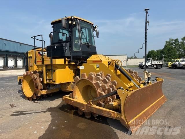 CAT 815K Compacteur de sol