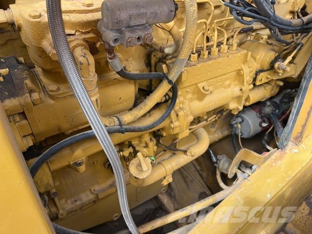 CAT 825C Compacteur de sol