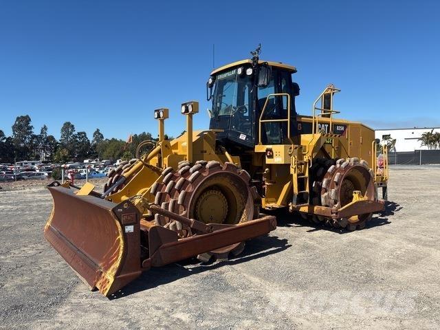 CAT 825H Compacteur de sol