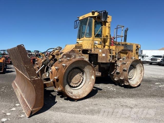 CAT 826 C Compacteur de sol